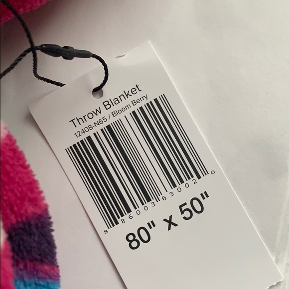 Vera Bradley Bloom Berry Fleece Throw Blanket - Picture 2 of 4